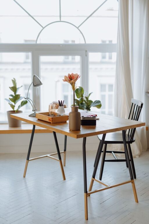 Creating a Cozy and Functional Home Workspace: Essential Tips
